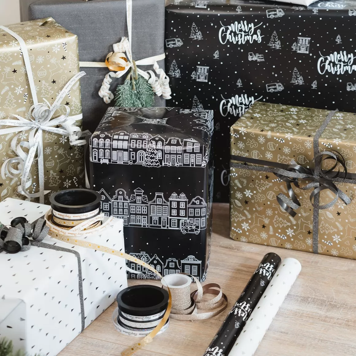 It's all about Christmas Wrapping Paper-Black Wrapping Paper Roll With Illustrations