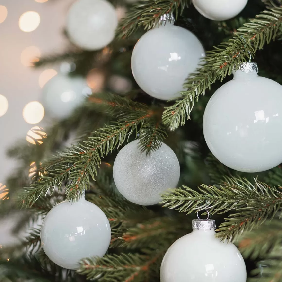 It's all about Christmas Christmas Baubles By Colour | Glass Christmas Baubles-Box Of 44 White Baubles | Glass | 5-8 Cm