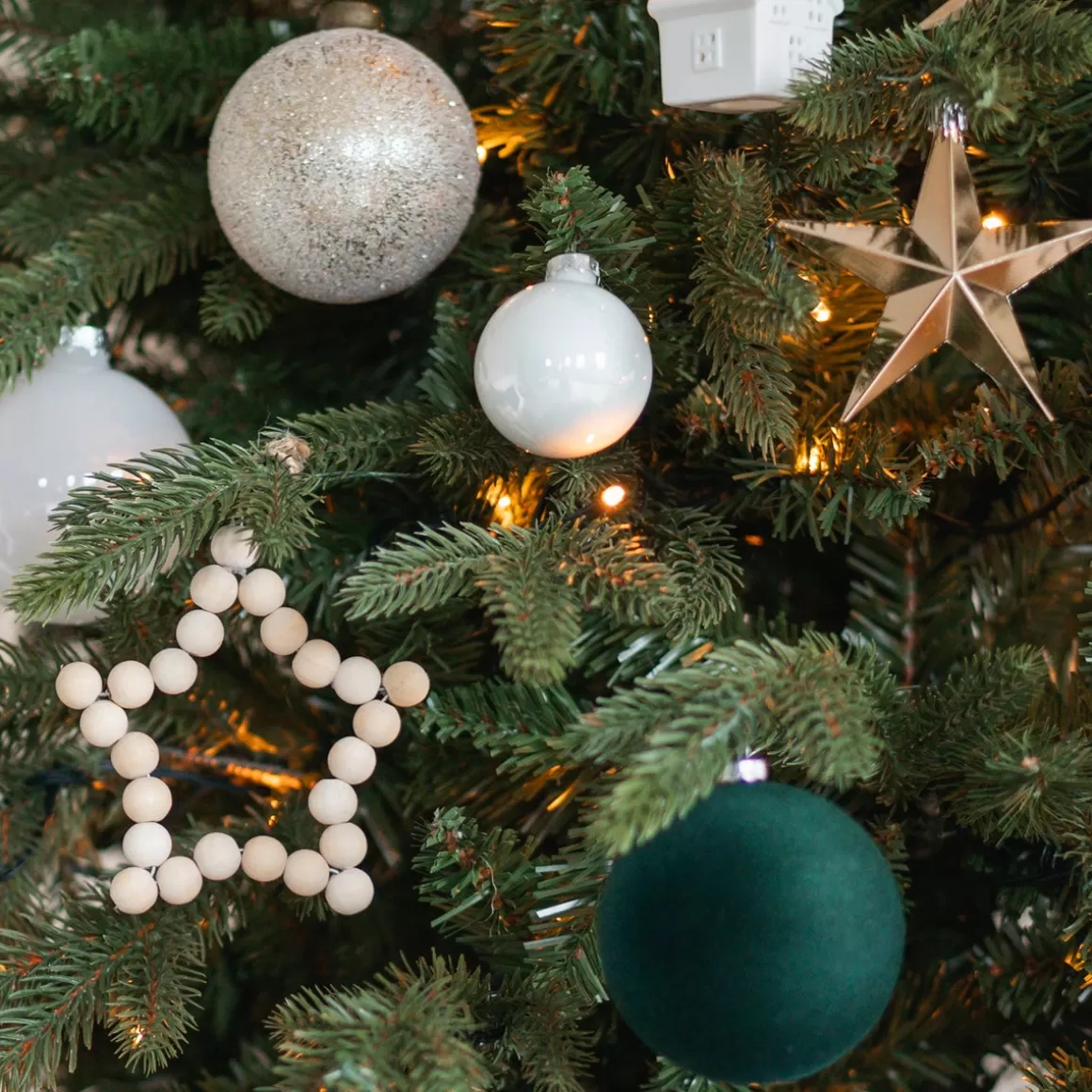 It's all about Christmas Christmas Tree Bundles-Christmas Tree Package 'Magic Moments': Rustic Christmas With Modern Accents