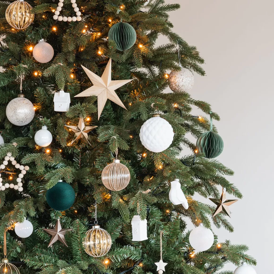 It's all about Christmas Christmas Tree Bundles-Christmas Tree Package 'Magic Moments': Rustic Christmas With Modern Accents