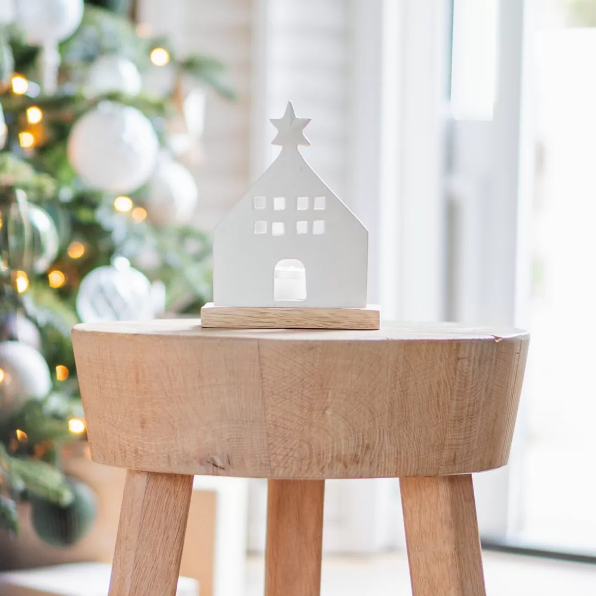 It's all about Christmas Home Accessories For Christmas | Candles-Elegant White House With Tealight Holder