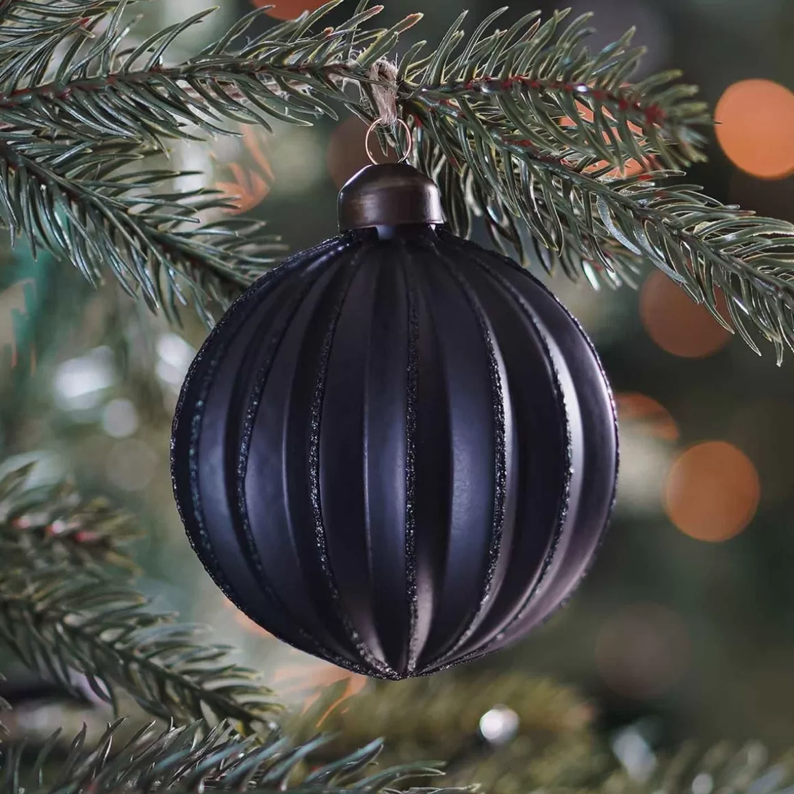 It's all about Christmas Christmas Baubles By Colour | Glass Christmas Baubles-Glass Bauble Lampion | Black | 8 Cm