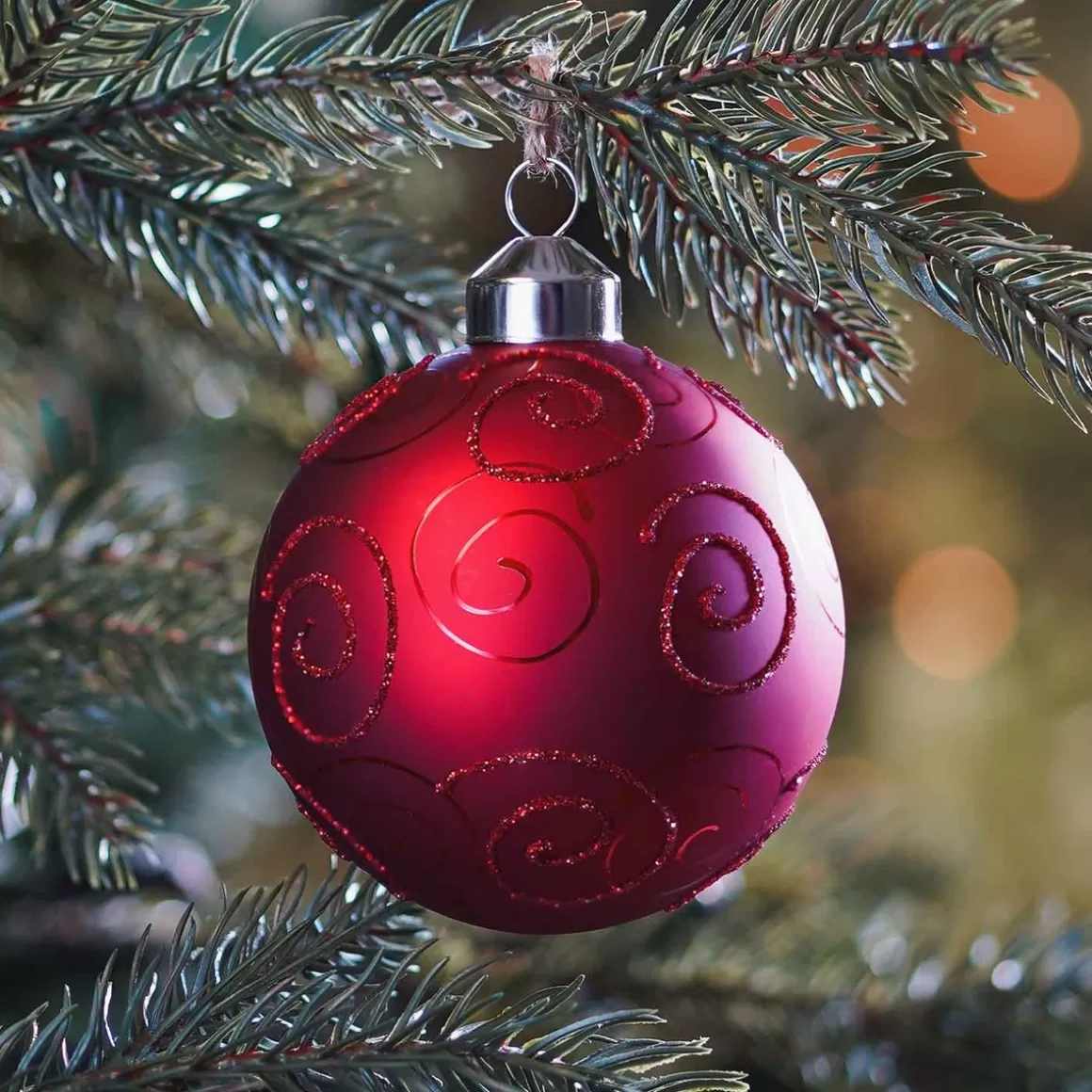 It's all about Christmas Luxury Christmas Baubles | Glass Christmas Baubles-Glass Bauble With Ornamentation | Red | 8 Cm