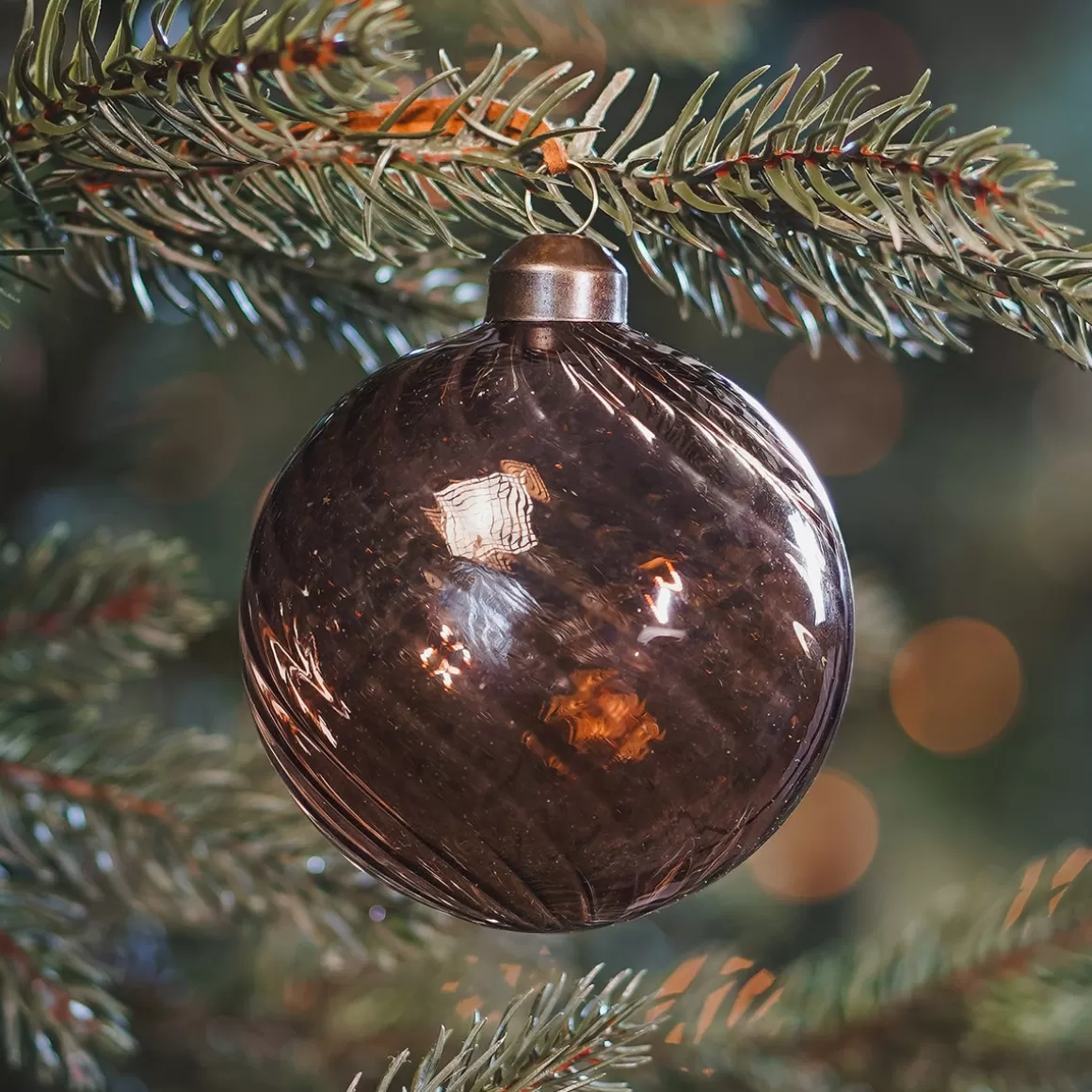 It's all about Christmas Christmas Baubles By Colour | Luxury Christmas Baubles-Light Brown Christmas Bauble With Natural Swirls