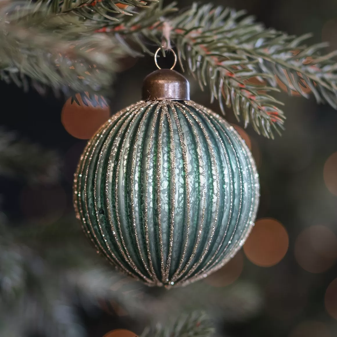 It's all about Christmas Luxury Christmas Baubles | Glass Christmas Baubles-Luxury Vertical Relief Bauble With Glitter | Glass | Green-Gold | 8cm