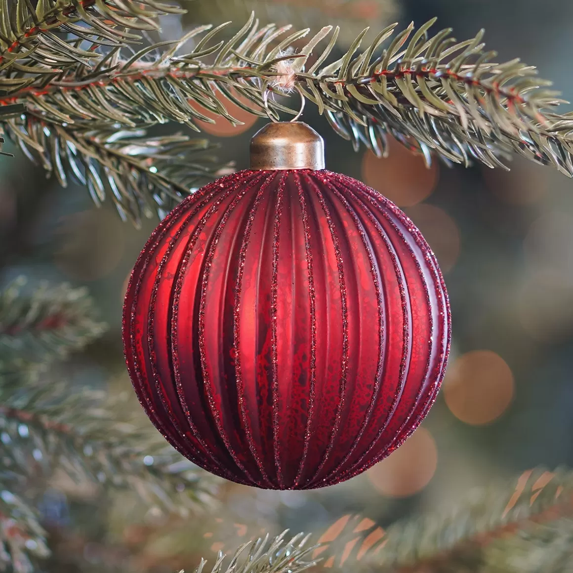 It's all about Christmas Christmas Baubles By Colour | Glass Christmas Baubles-Matte Red Crackle Christmas Bauble With Glitter Lines