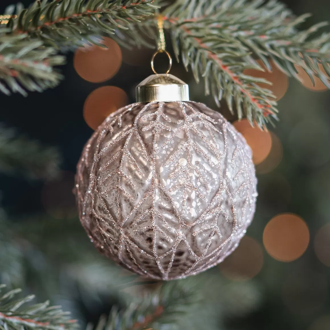 It's all about Christmas Christmastree Decorations Glass | Extraordinary Baubles-Nostalgic Brown Christmas Bauble With Leaf Motif