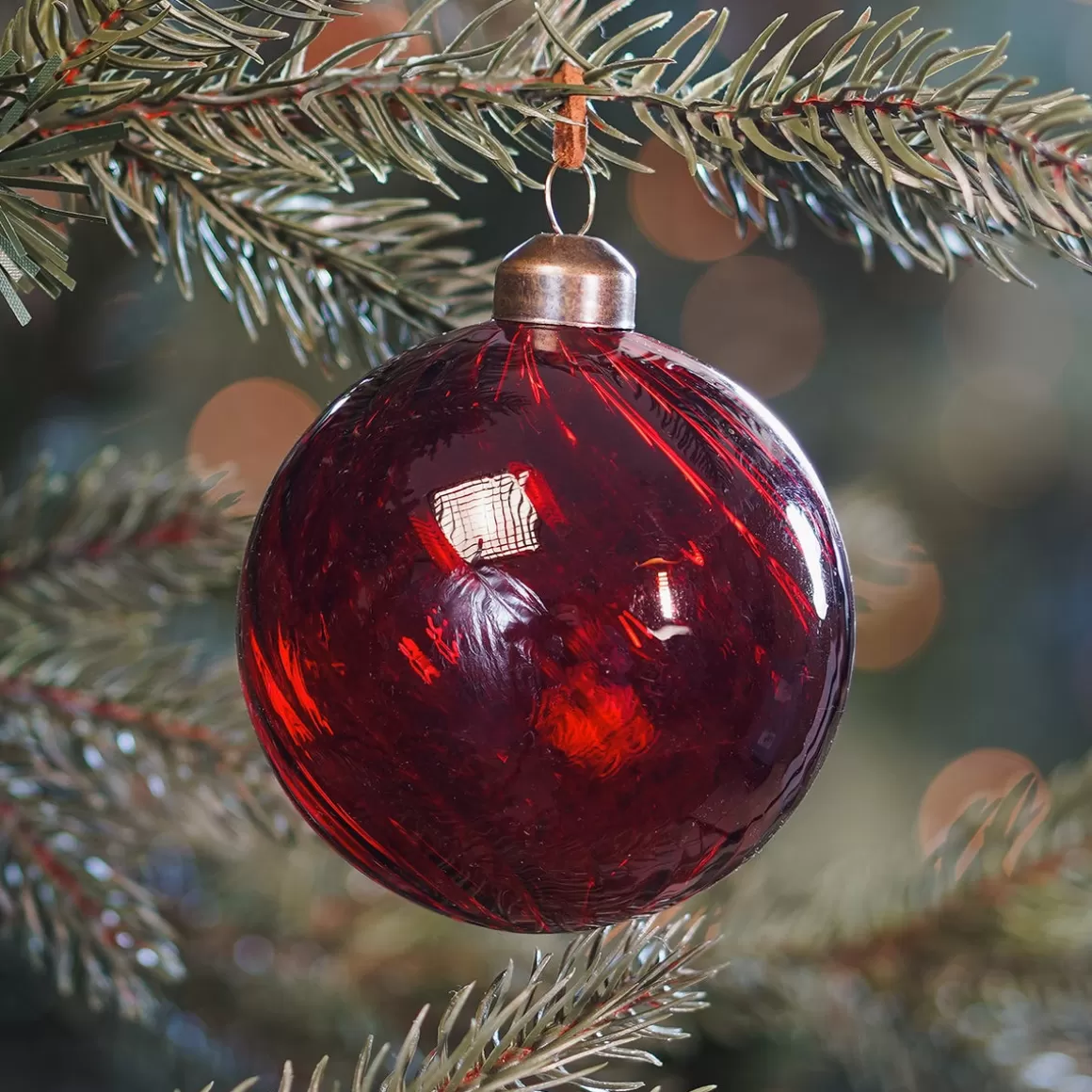 It's all about Christmas Luxury Christmas Baubles | Glass Christmas Baubles-Red Christmas Bauble With Traditional Swirls