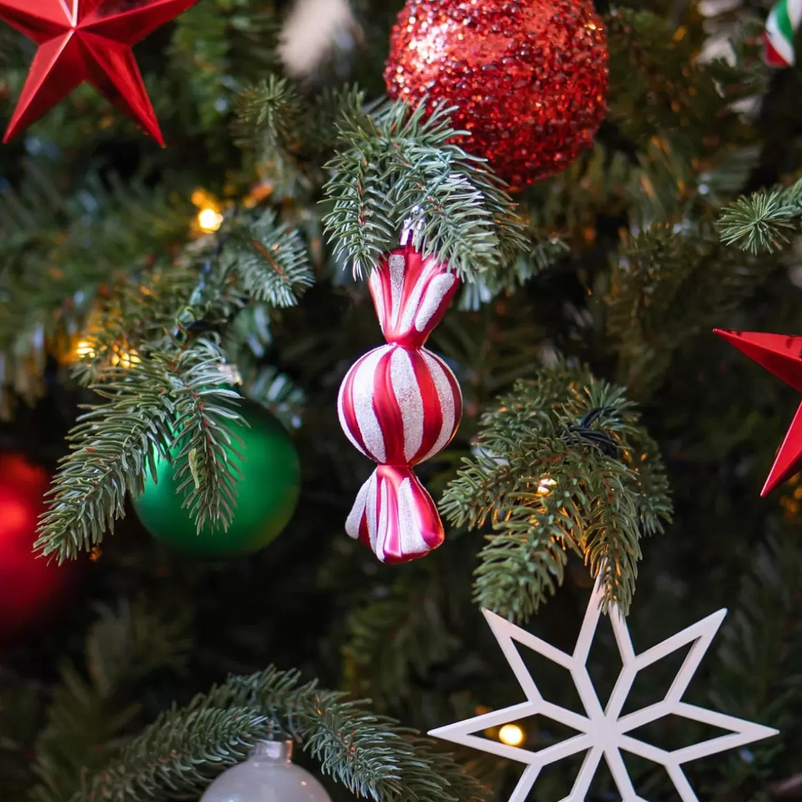 It's all about Christmas Christmas Ornaments-Set Of 4 Shatterproof Sweet Ornaments | Red White | 11 Cm