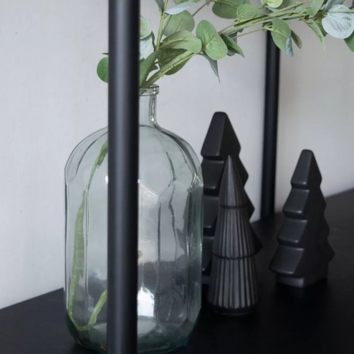 It's all about Christmas Christmas Trees | Christmas Figurines-Standing Porcelain Christmas Tree | 20 Cm | Matte Black