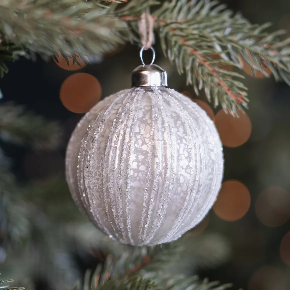 It's all about Christmas Christmastree Decorations Glass | Extraordinary Baubles-White Crackle Christmas Bauble With Glitter Stripes